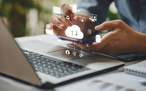 Tout savoir sur le Cloud Computing en 7 points clés 2 Accès Illimité : La Révolution de l'Accessibilité du Cloud Computing