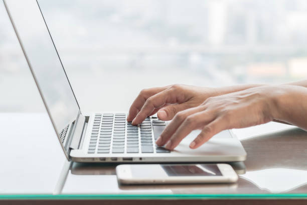 Acheter nom de domaine : comment procéder ?