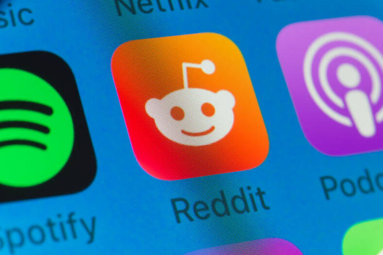 Introduction à Reddit : un réseau social américain destiné à la technologie et aux sciences