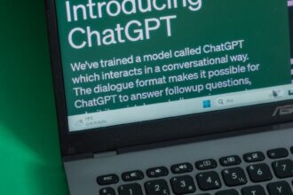 ChatGPT connexion : comment se connecter à son compte sur web, Android, iOS et Mac ? 14 ChatGPT connexion : comment se connecter à son compte sur web, Android, iOS et Mac ?