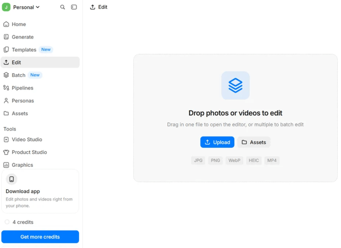 Pixelcut avis 2026 : notre prise en main de l’éditeur photo et vidéo IA 9 Interface d'édition/upload des images sur PixelCut
